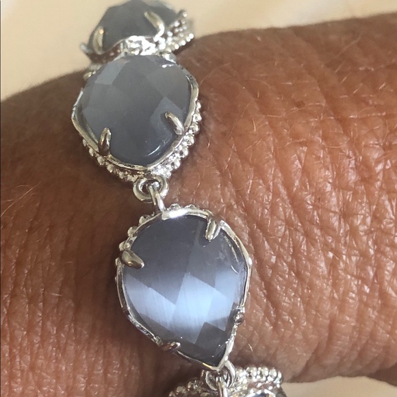 NWT Kendra Scott RARE & RETIRED Brynn Bracelet Slate & Silver So Beautiful! - Picture 10 of 14